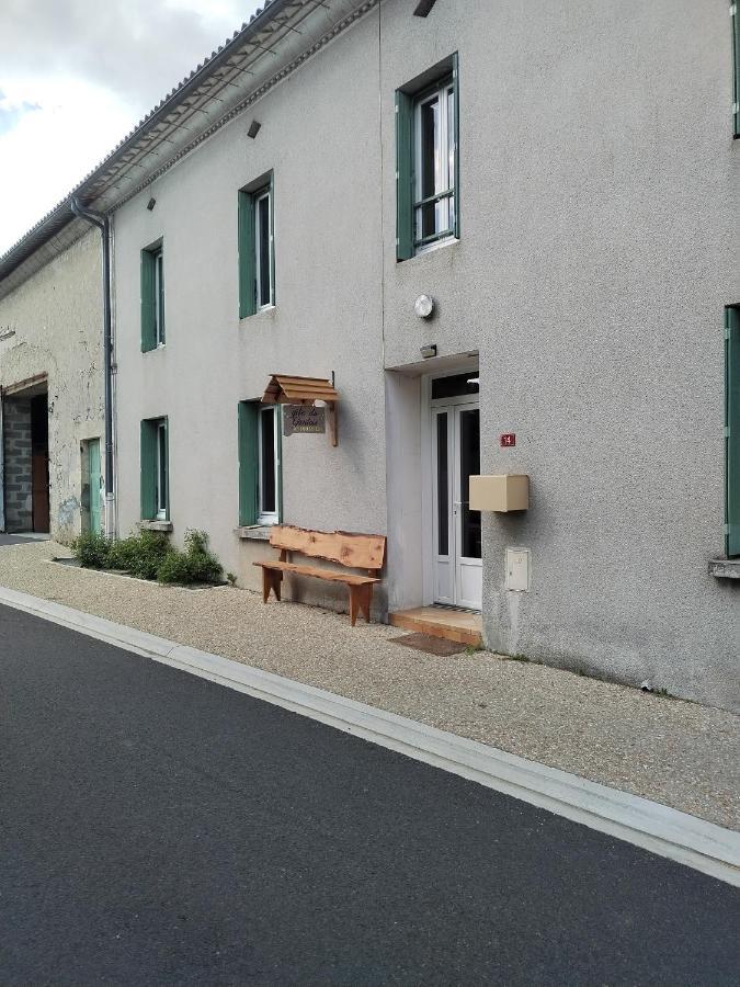 Chambre 2 A 4 Pers Gite Du Gardoir Boresse-et-Martron Esterno foto