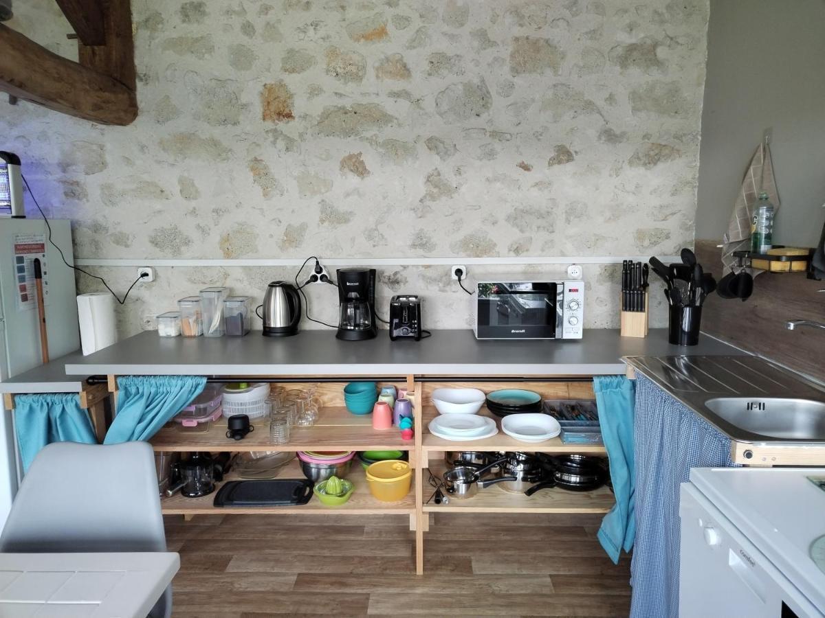 Chambre 2 A 4 Pers Gite Du Gardoir Boresse-et-Martron Esterno foto